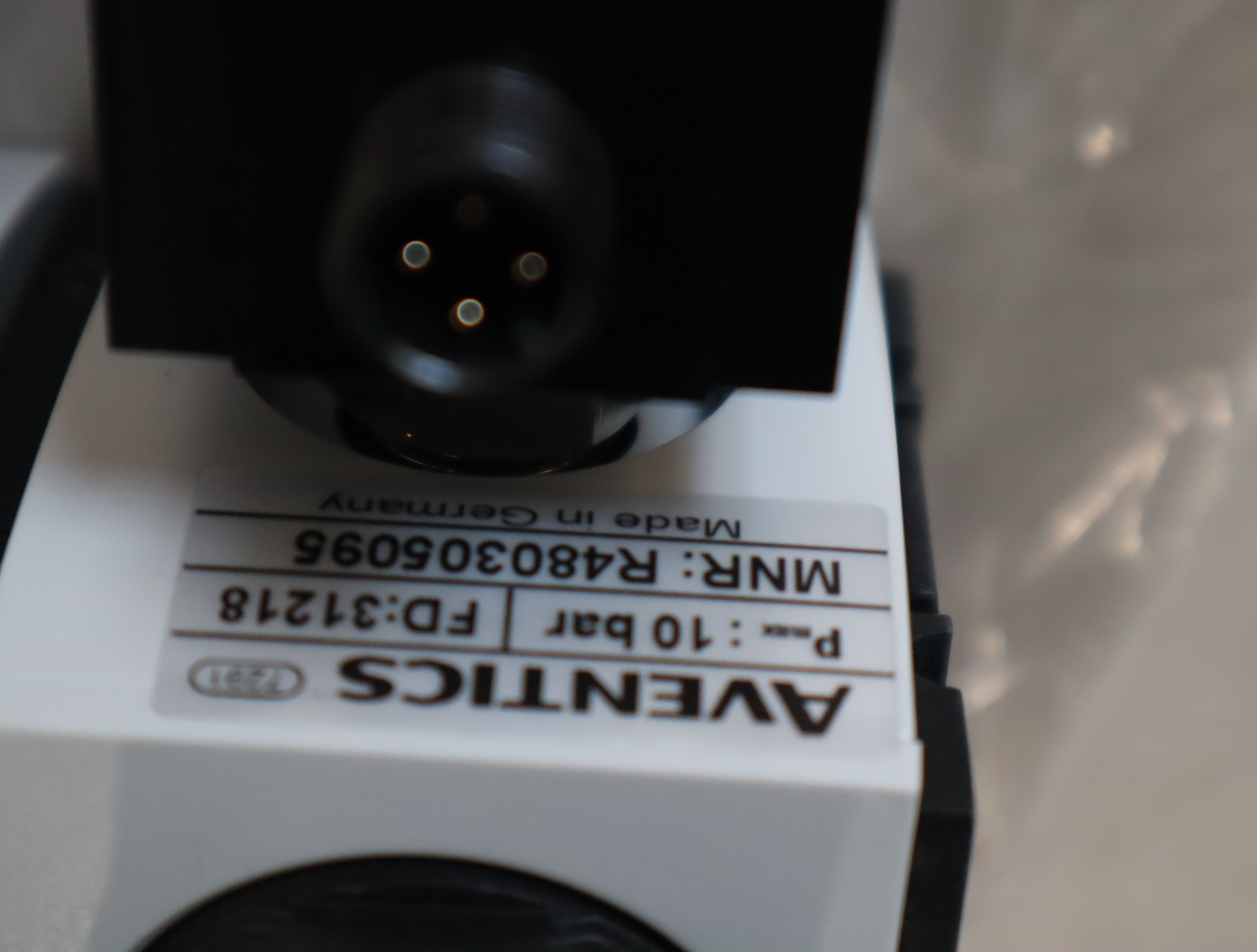 R480305095 德国AVENTICS安沃驰气动阀