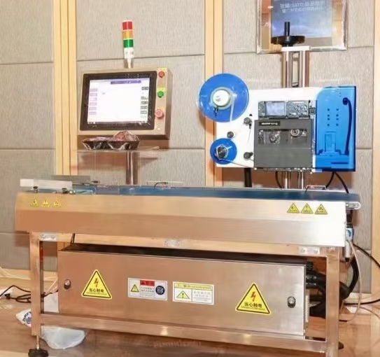 凯阳定制贴标机