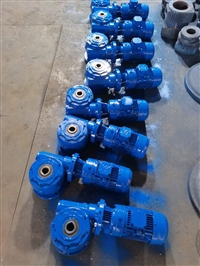 MC2PLSF05空心轴减速机AE200