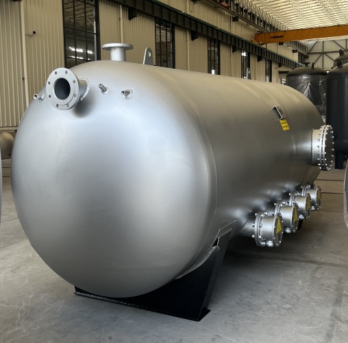 电辅热承压罐温暖不 断电