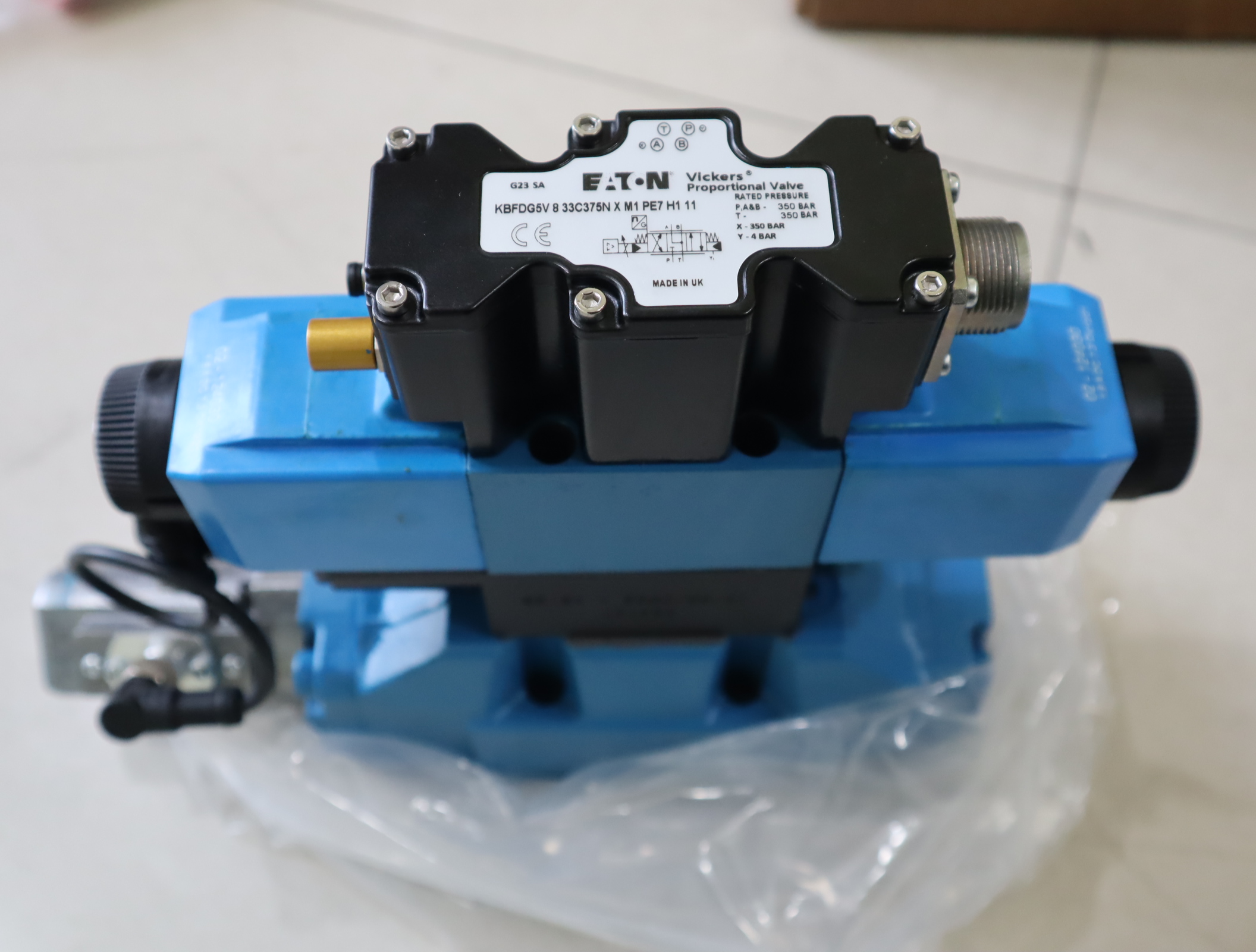 KBFDG5V 8 33C375N X M1 PE7 H1 11 威格士VICKERS伊顿EATON比例阀