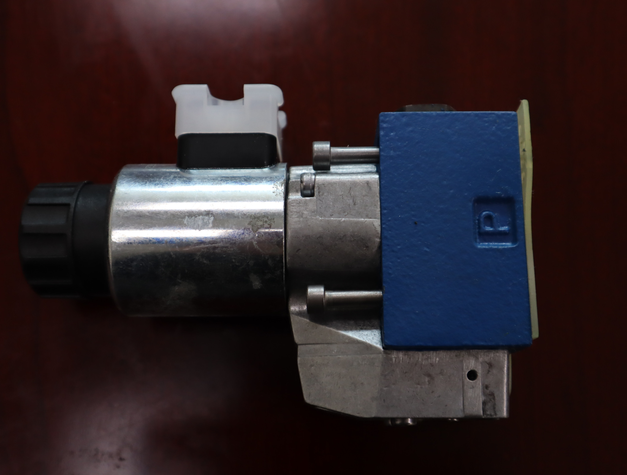 M-2SEW6N38/420MG24N9K4 R900569808 德国力士乐REXROTH电磁球阀