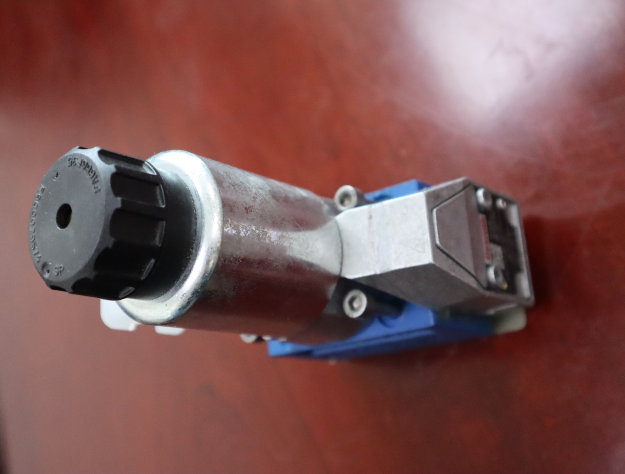 M-2SEW6N38/420MG24N9K4 R900569808 德国力士乐REXROTH电磁球阀