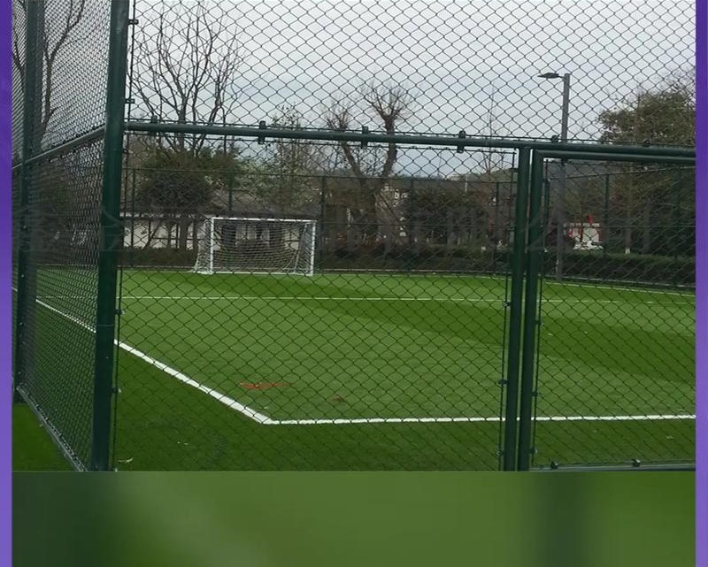 金属材质围网 浸塑工艺 运动场地安全防护