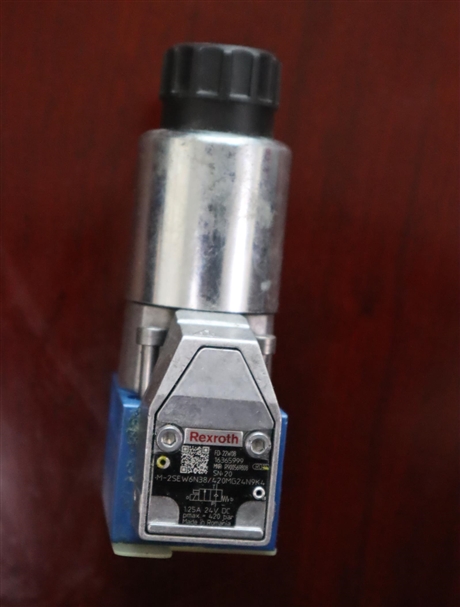 M-2SEW6N38/420MG24N9K4 R900569808 德国力士乐REXROTH电磁球阀