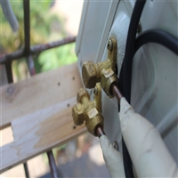 贵港空调维修电话号码/加氟加冷媒统一24h服务