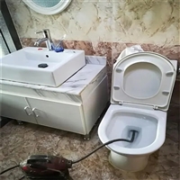 西安黄雁村马桶维修,疏通马桶,更换马桶盖子,维修水箱漏水