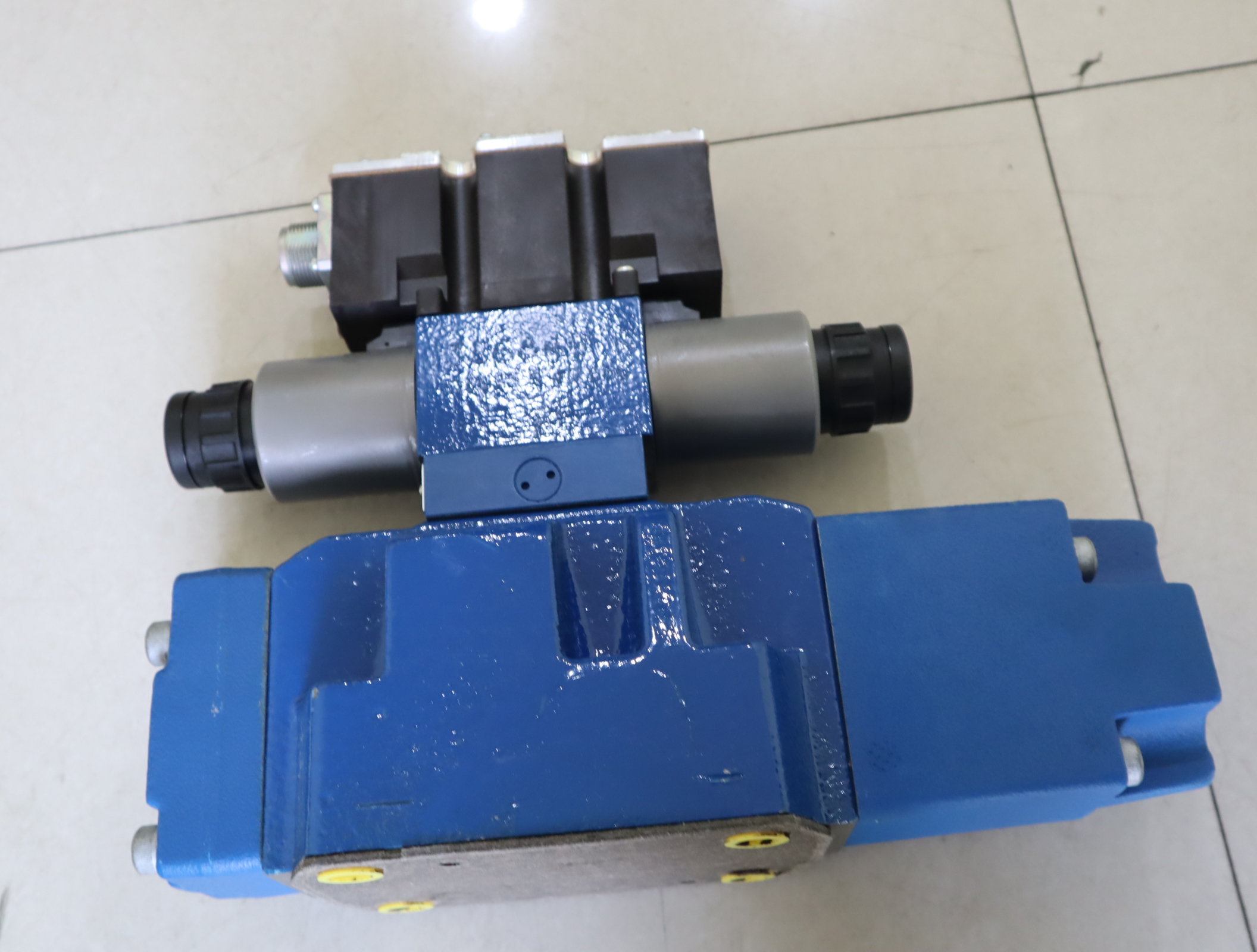 4WRZE16W6-150-72/6EG24N9EK31/F1D3M R900961305 力士乐REXROTH