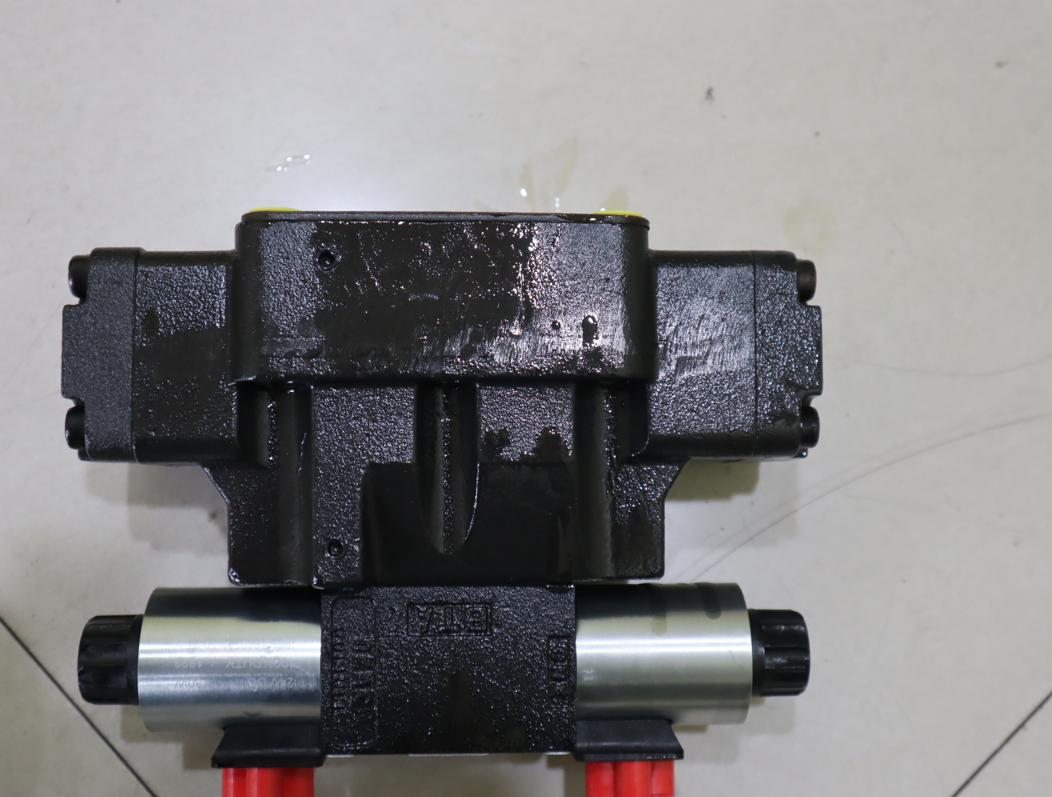 SD41VW004C4VJW D41VW004C4VJW91 D1VW004CVJW91 派克PARKER电液阀