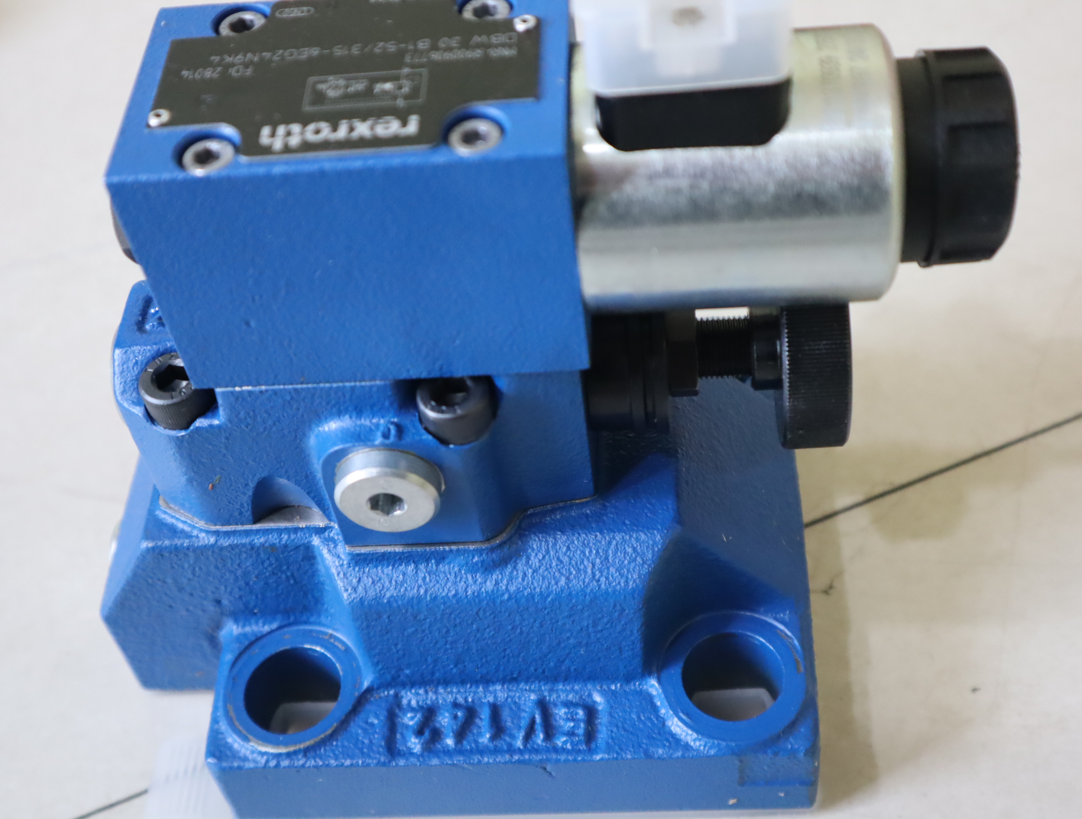 DBW30B1-52/315-6EG24N9K4 R900906773 德国力士乐REXROTH溢流阀