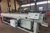 塑料水管生产机器 双螺杆挤出机 PVC管材生产线