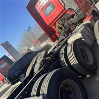 20年5月欧曼EST 四步台阶560马力，采埃孚自动档带液缓