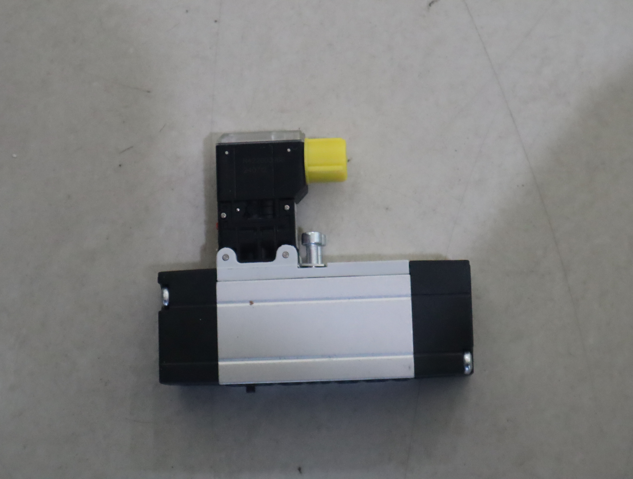 0820051702 德国安沃驰AVENTICS 气动阀