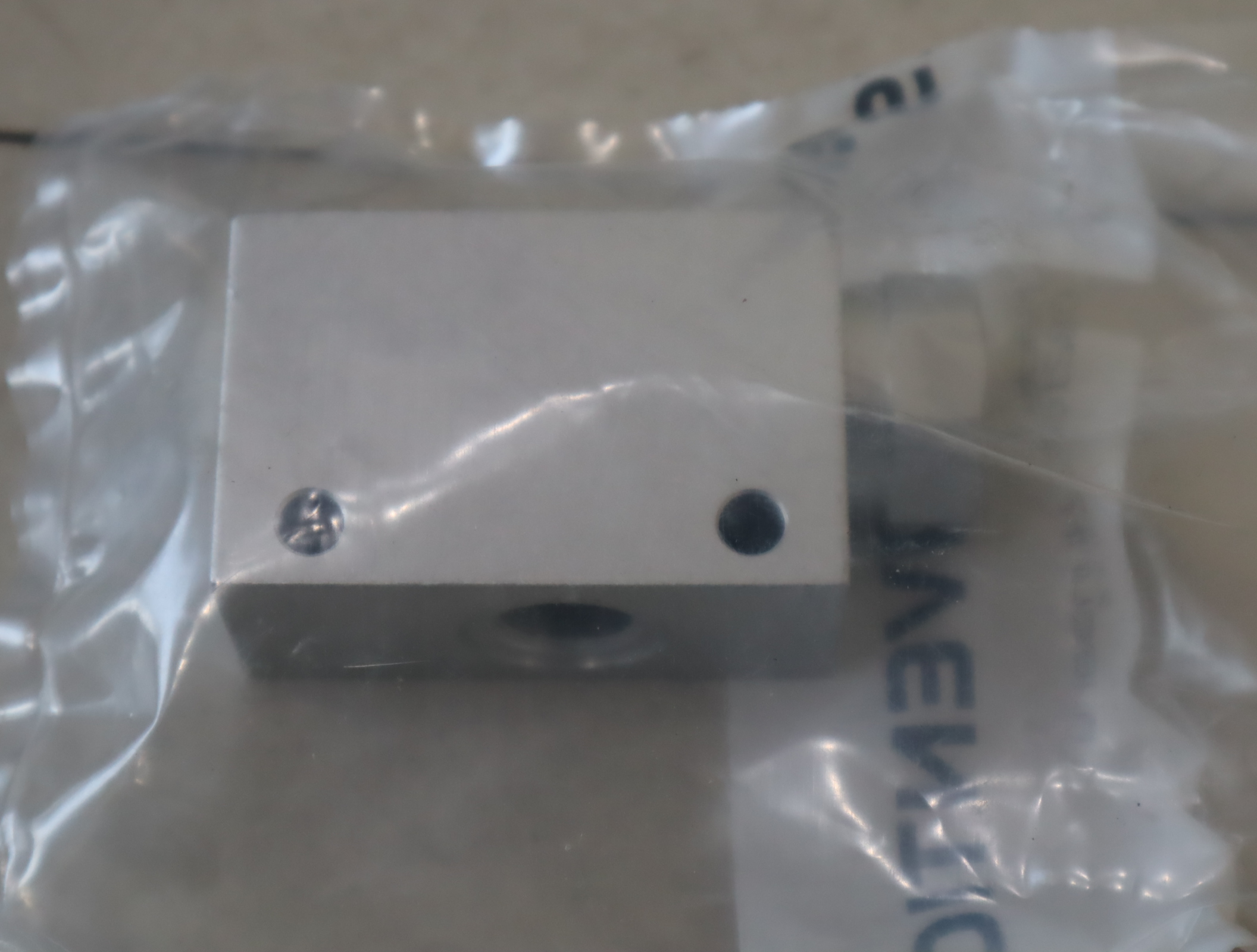 0821000003 德国安沃驰AVENTICS 气动阀