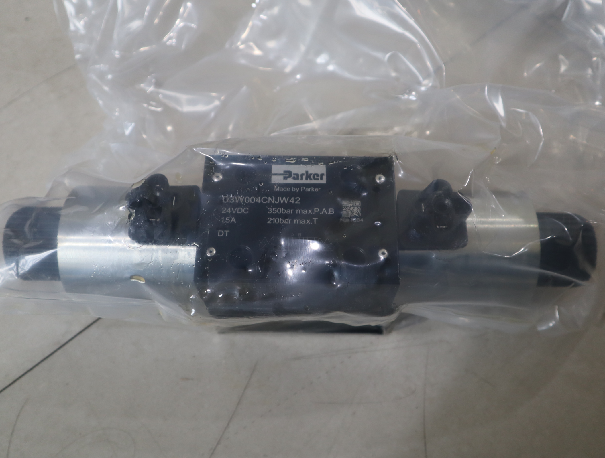 SD3W004CNJW D3W004CNJW42 美国派克PARKER电磁阀