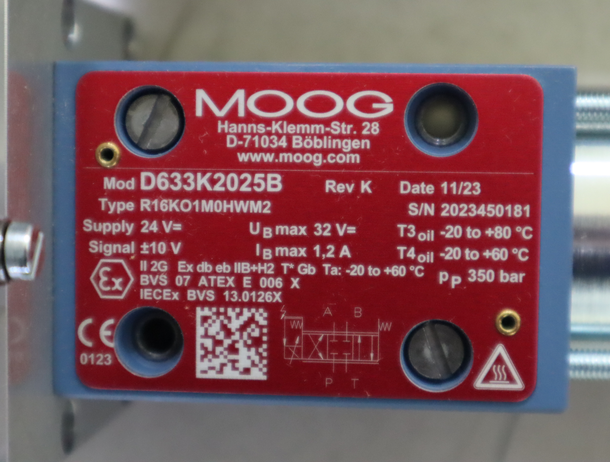 D633K2025B R16KO1M0HWM2 美国穆格MOOG伺服阀