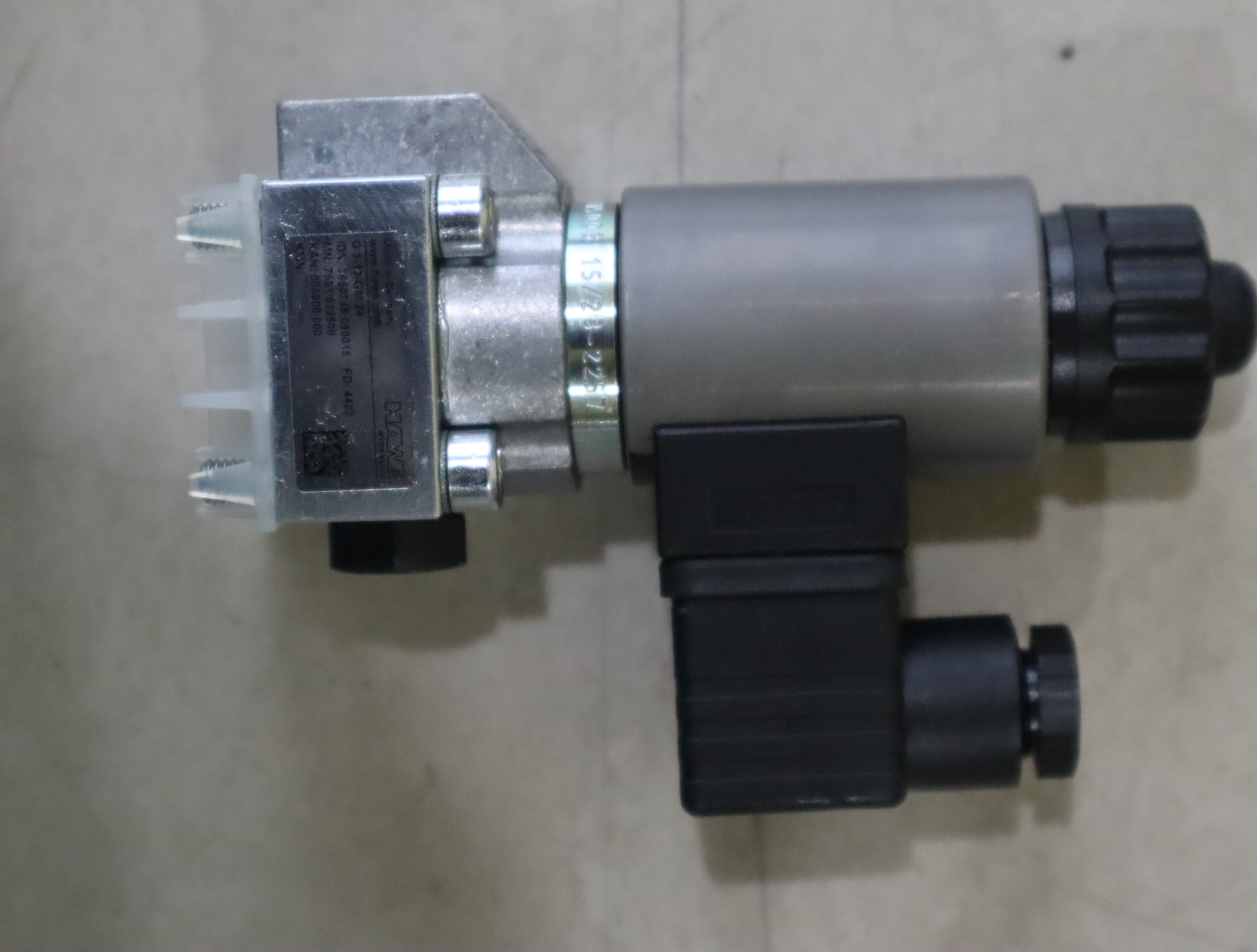 G3-12-GM24 德国哈威HAWE换向阀