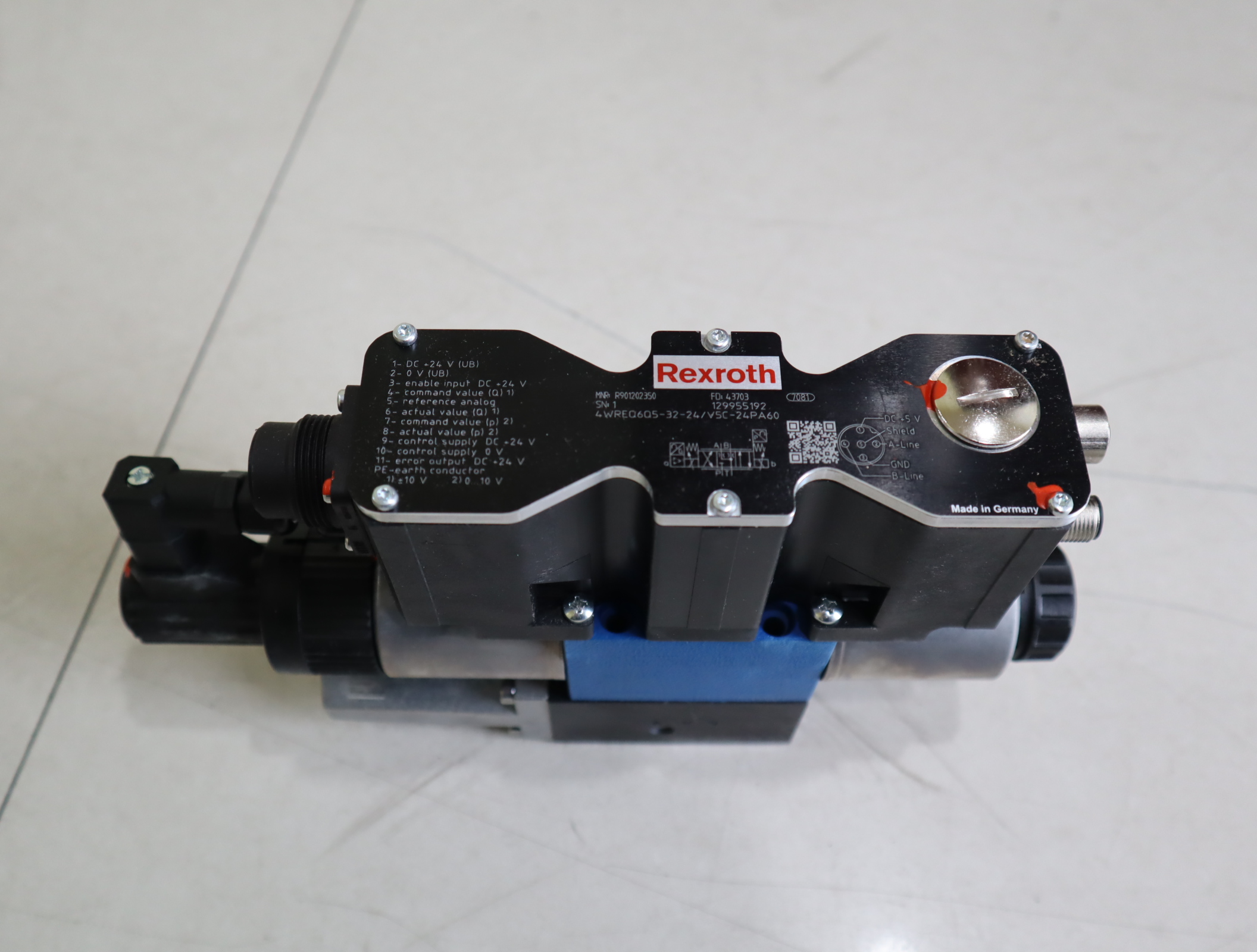 4WREQ6Q5-32-2X/V5C-24PA60 R901202350 德国力士乐REXROTH比例阀