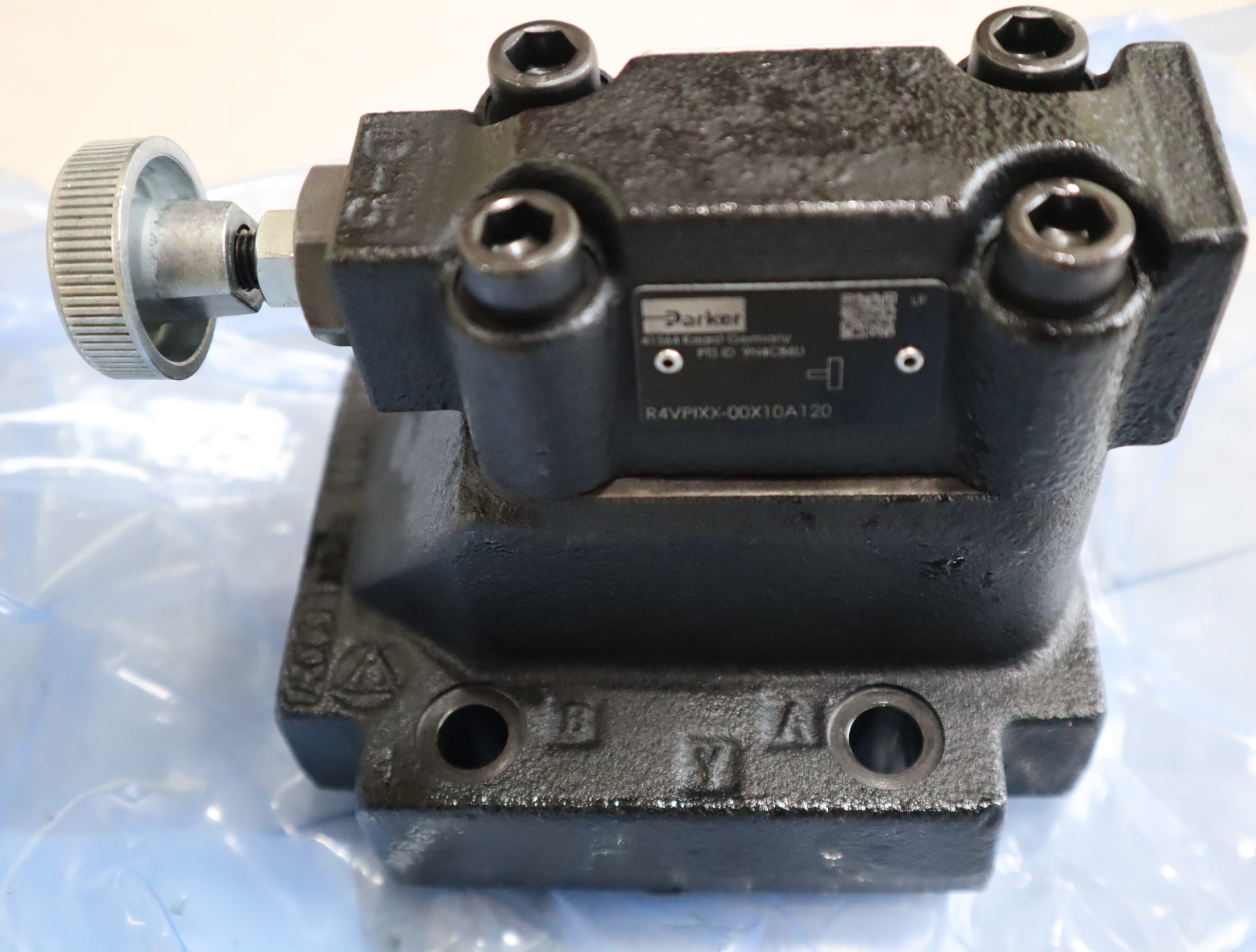 016-87653-0 R4V06-53311A125 美国派克PARKER溢流阀