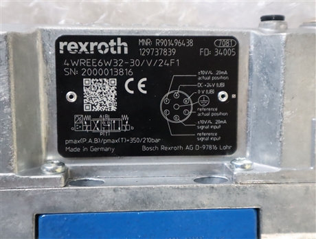 4WREE6W32-30/V/24F1 R901496438 德国力士乐REXROTH比例阀