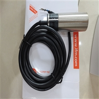 简单描述IFM温度变送器E70156