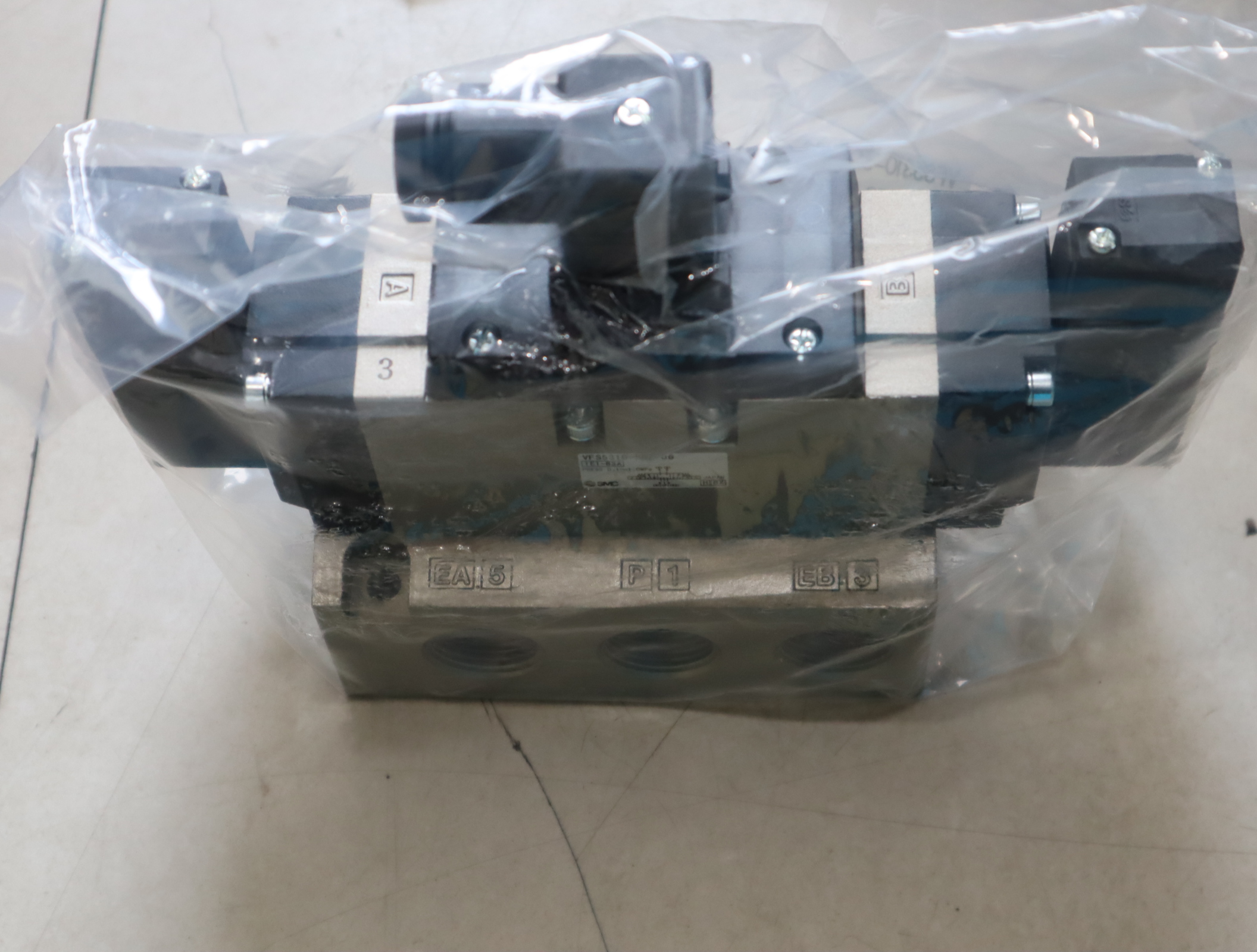 VFS5310-5DZ-06 日本SMC 气动阀