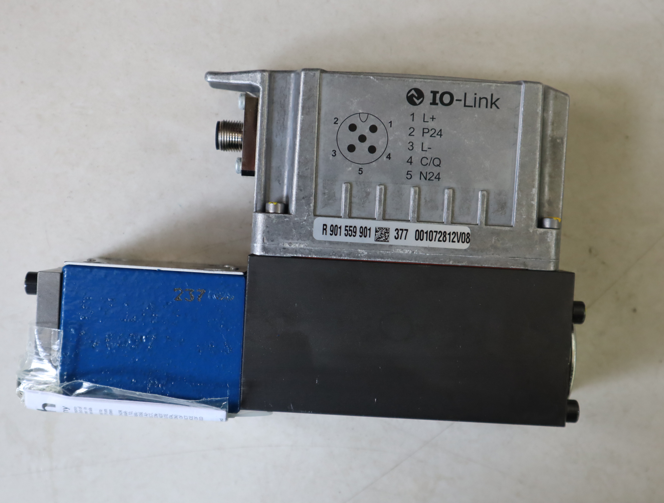 4WRPEH6C4B12L-32/M/24L1 R901462158 德国力士乐REXROTH比例阀