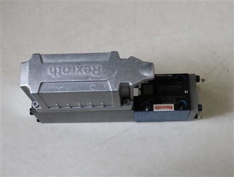 4WRPEH6C4B12L-32/M/24L1 R901462158 德国力士乐REXROTH比例阀