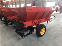 拖拉机牵引撒肥车 养殖场粪肥撒粪车 自走式抛粪车