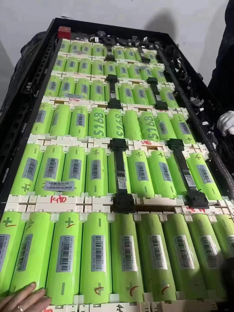 回收碱性 镍氢电池 多品种锂亚电池 26650锂电收购 有意联系我