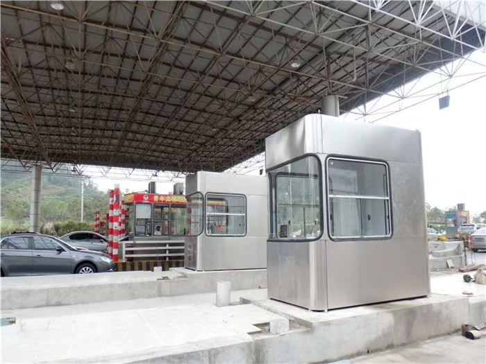 山东青银高速不锈钢收费亭厂家