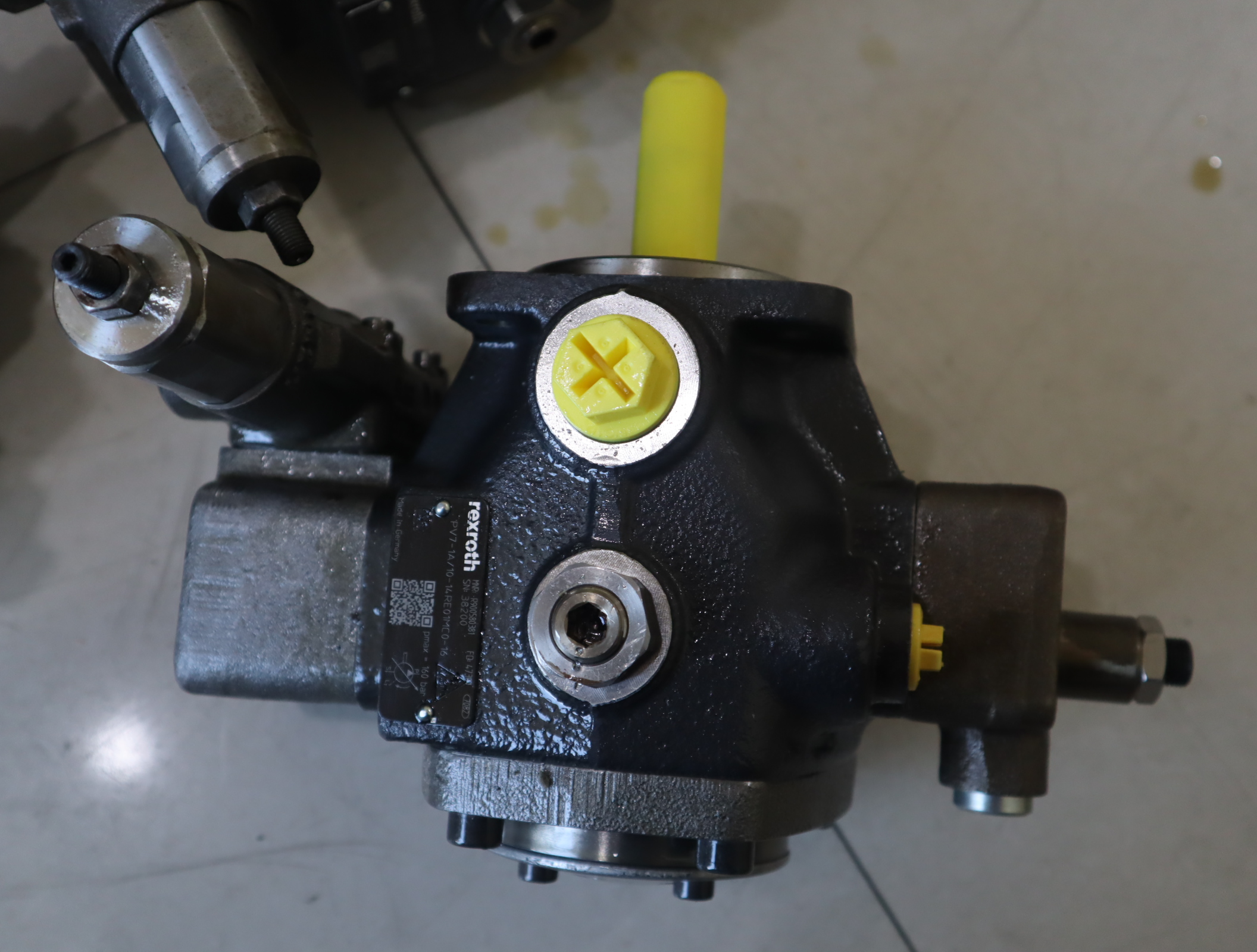 PV7-1A/10-14RE01MC0-16 R900580381 德国力士乐REXROTH叶片泵