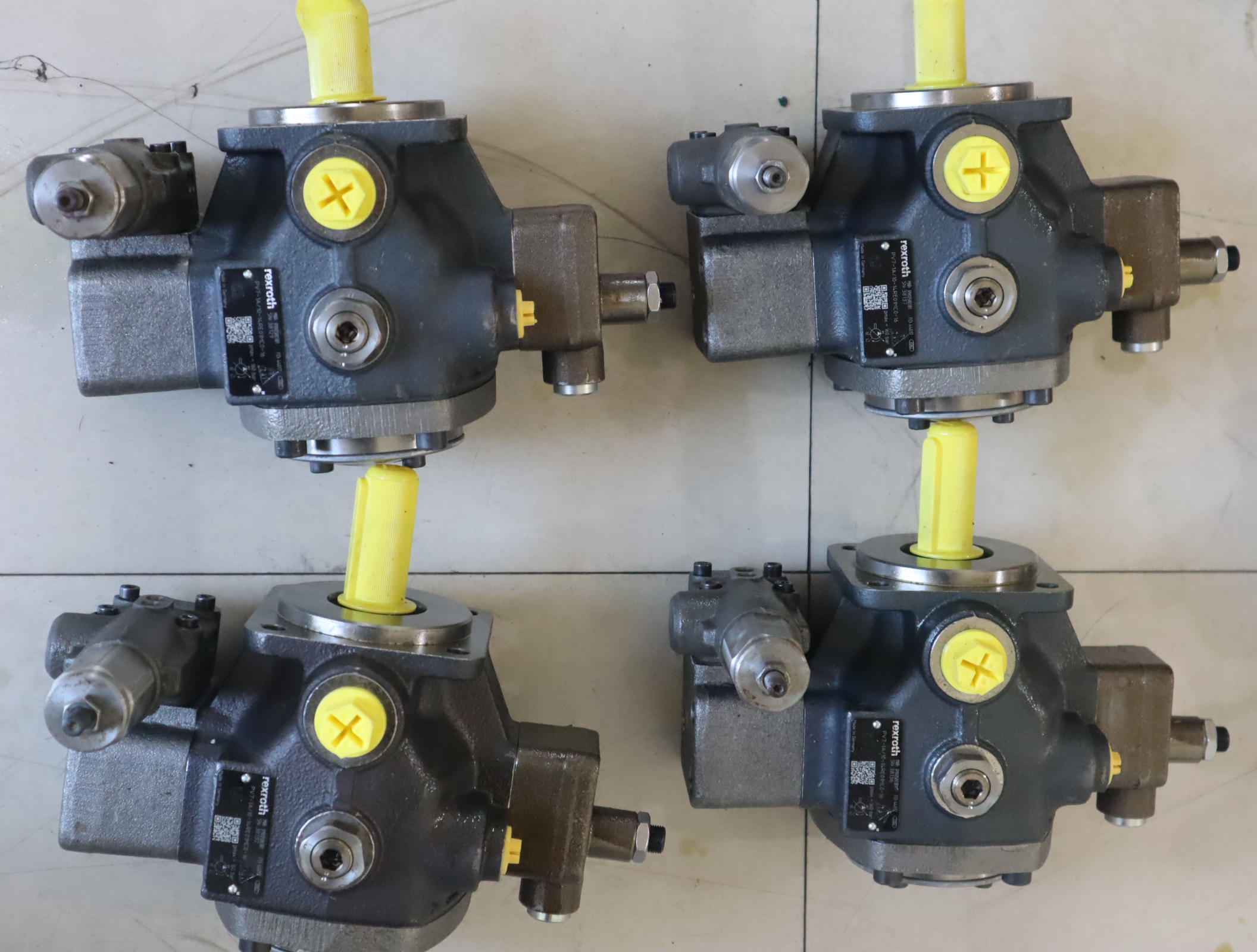 PV7-1A/10-14RE01MC0-16 R900580381 德国力士乐REXROTH叶片泵