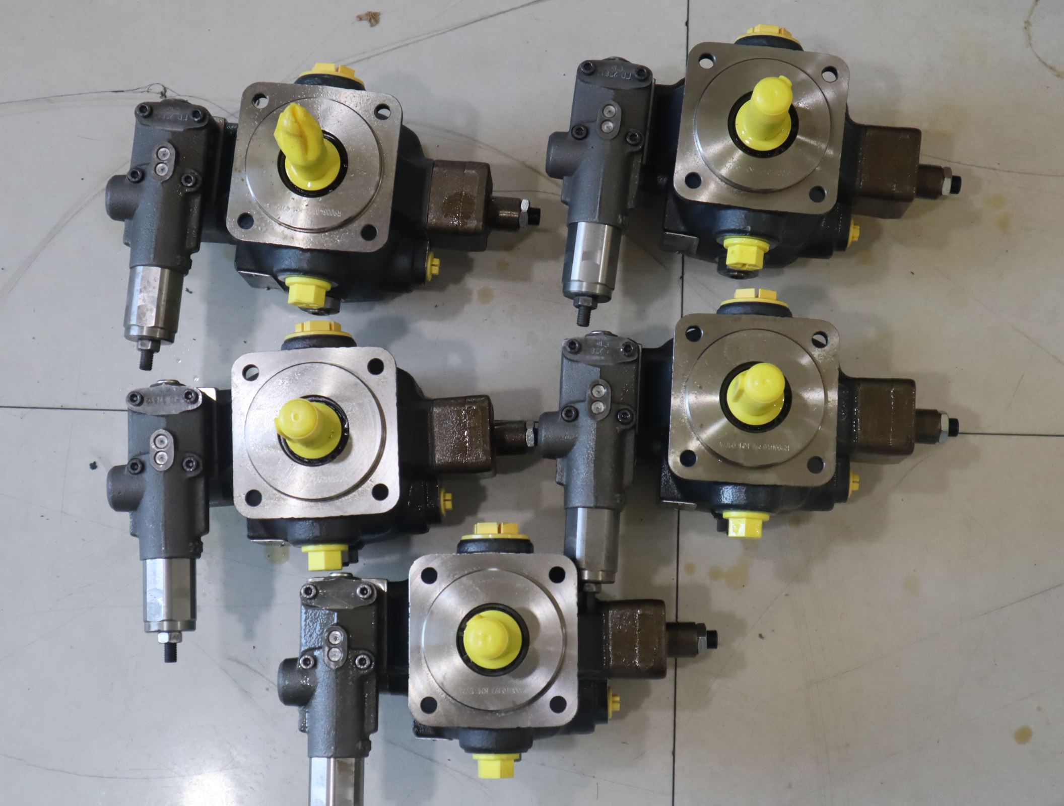 PV7-1A/10-14RE01MC0-16 R900580381 德国力士乐REXROTH叶片泵