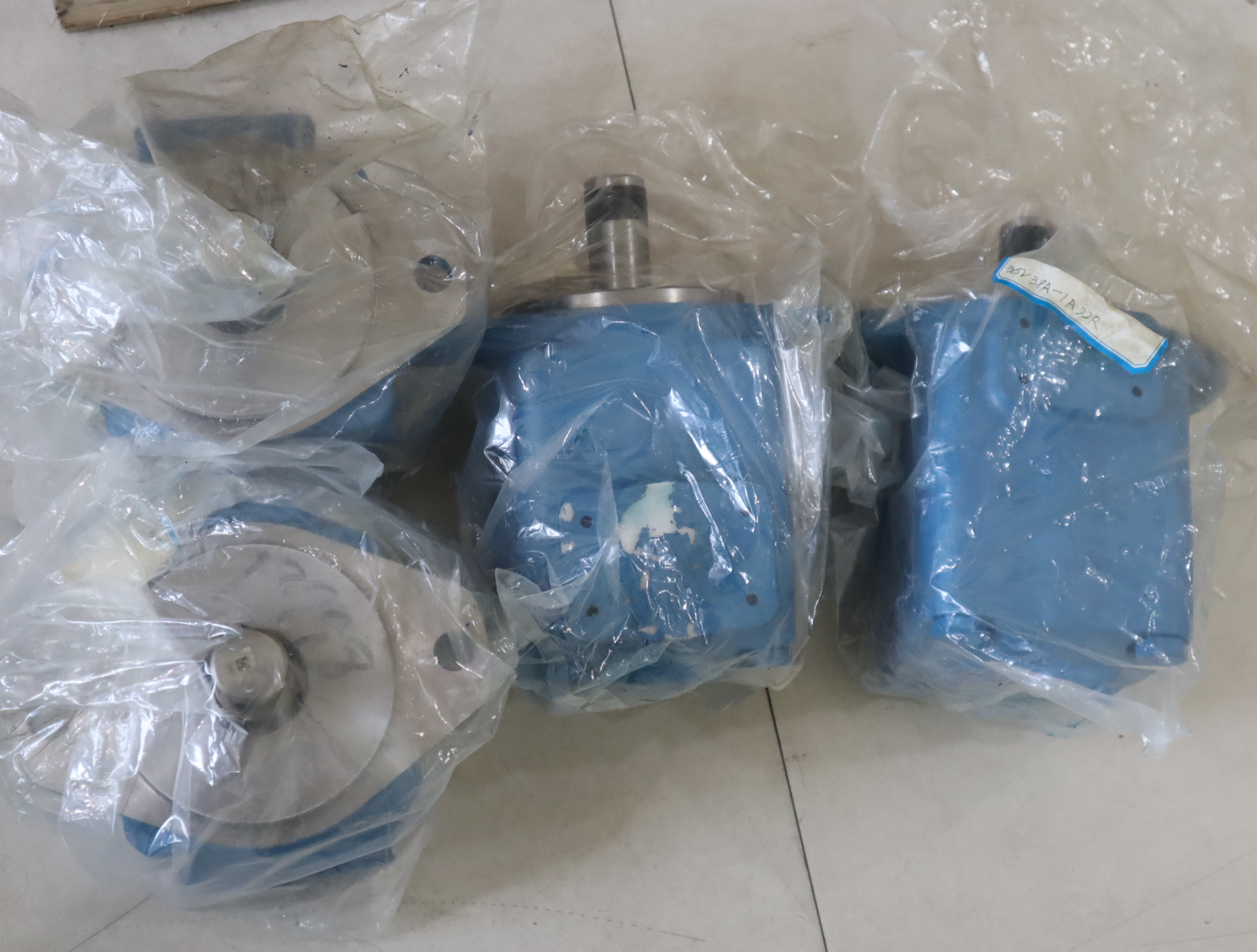 35V38A1A22R 02-137132-1 叶片泵DANFOSS丹佛斯威格士VICKERS