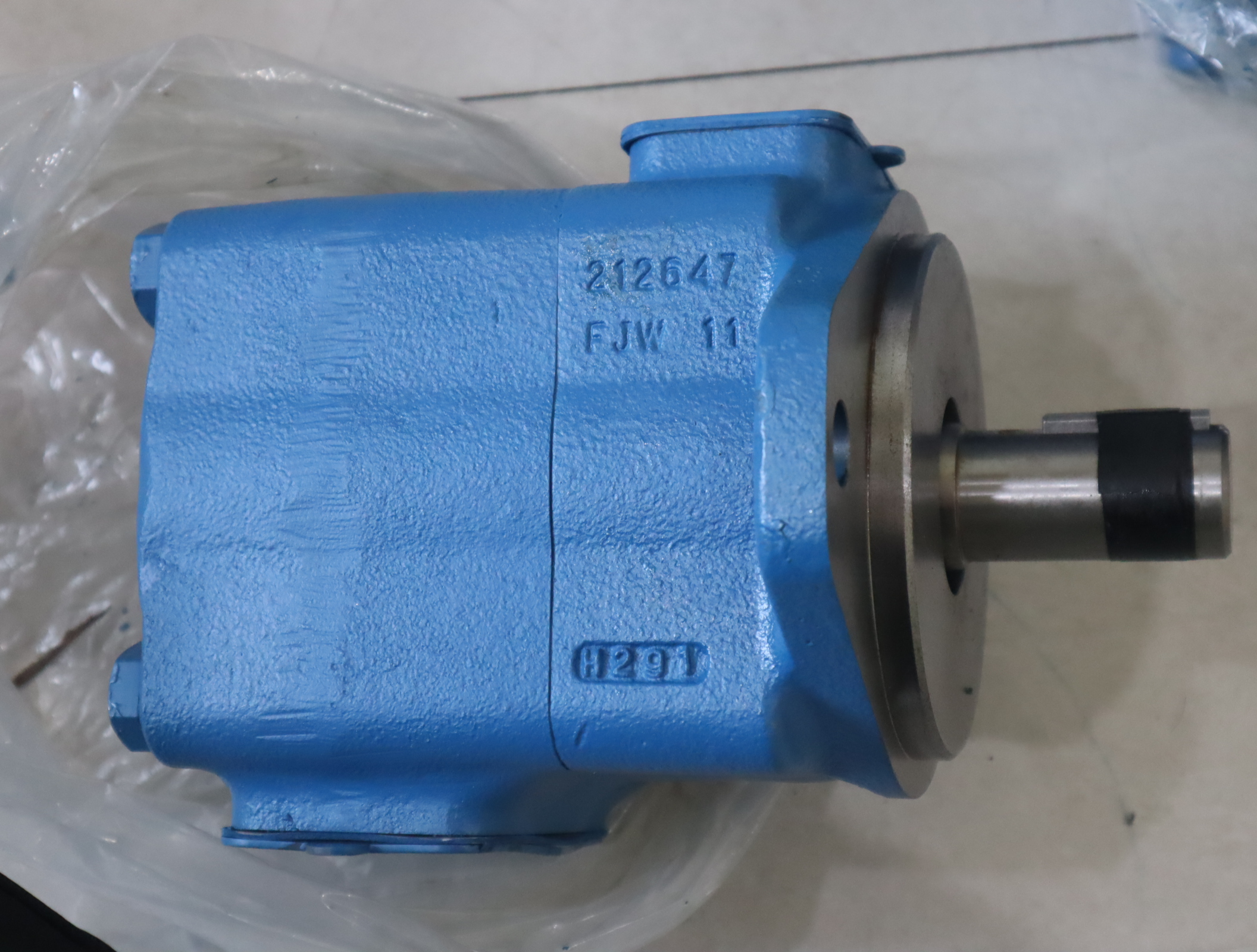 35V38A1A22R 02-137132-1 叶片泵DANFOSS丹佛斯威格士VICKERS