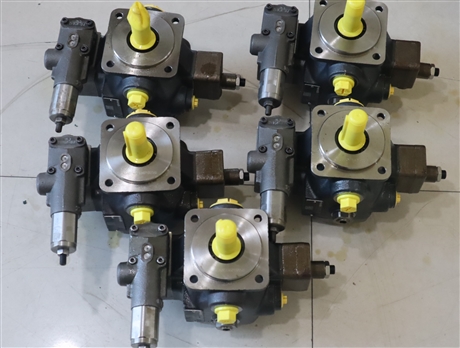 PV7-1A/10-14RE01MC0-16 R900580381 德国力士乐REXROTH叶片泵