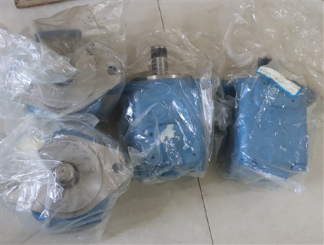 35V38A1A22R 02-137132-1 叶片泵DANFOSS丹佛斯威格士VICKERS