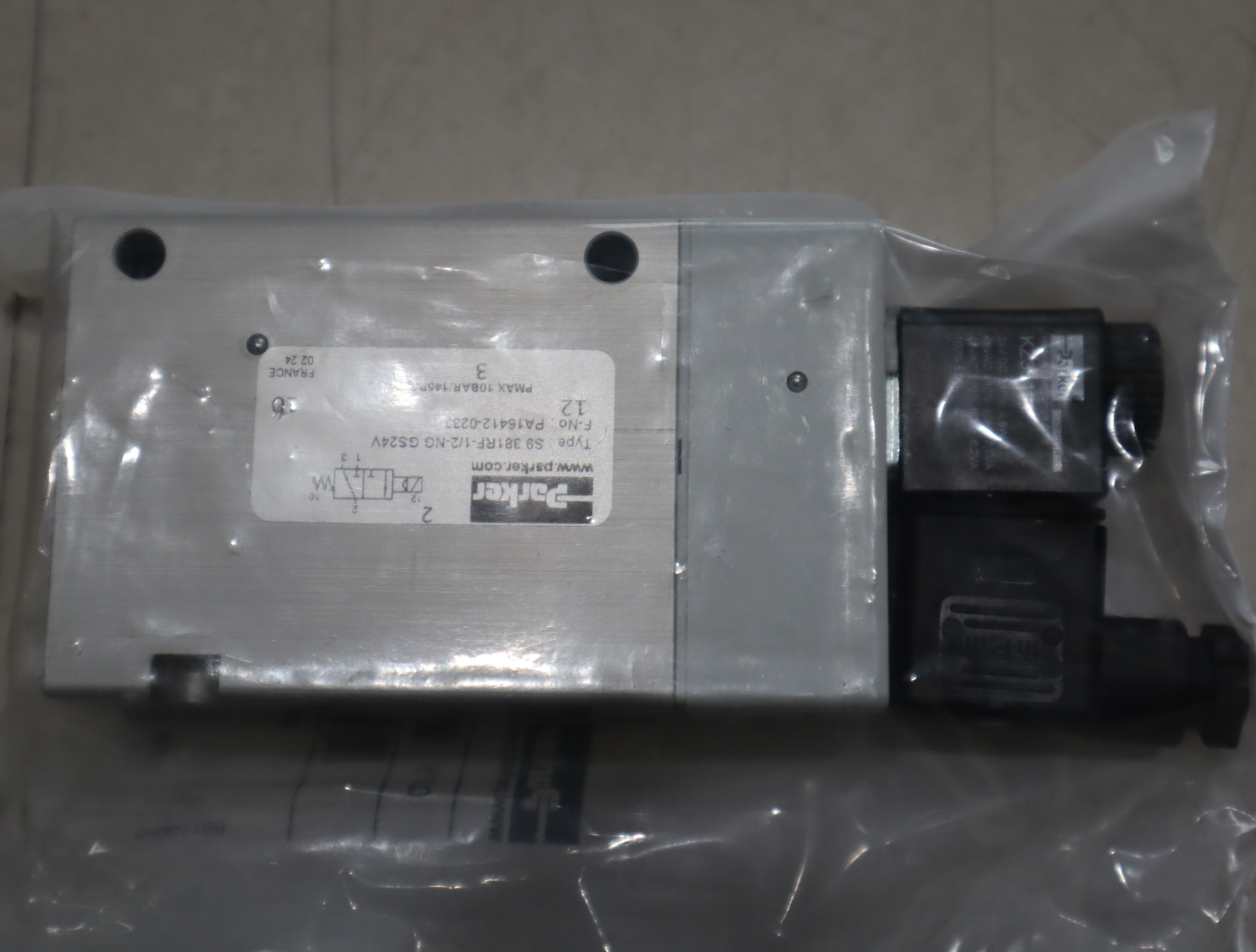 PAS9 381RF-1/2-NG GS24V KZ3519美国派克PARKER气动阀