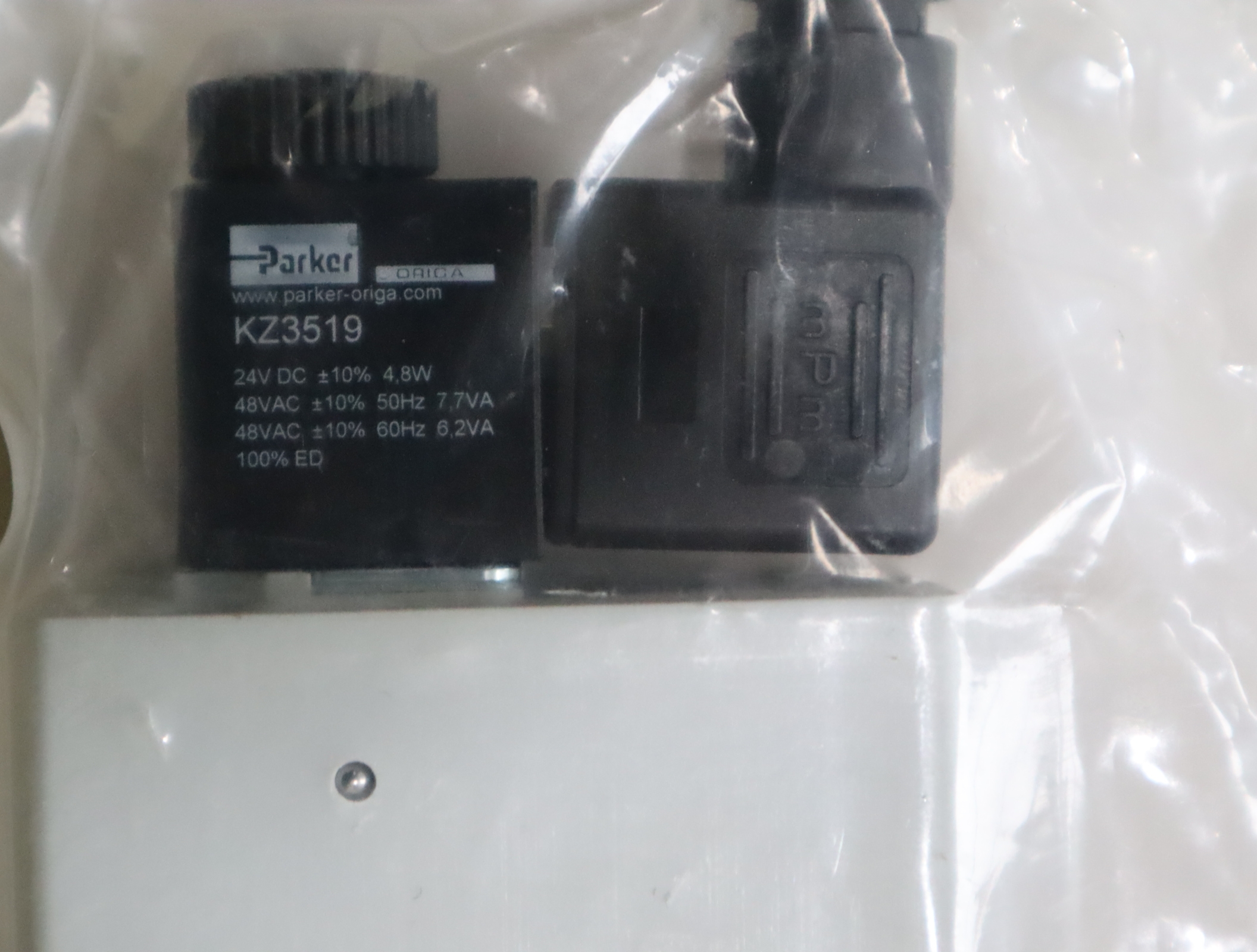 PAS9 381RF-1/2-NG GS24V KZ3519美国派克PARKER气动阀