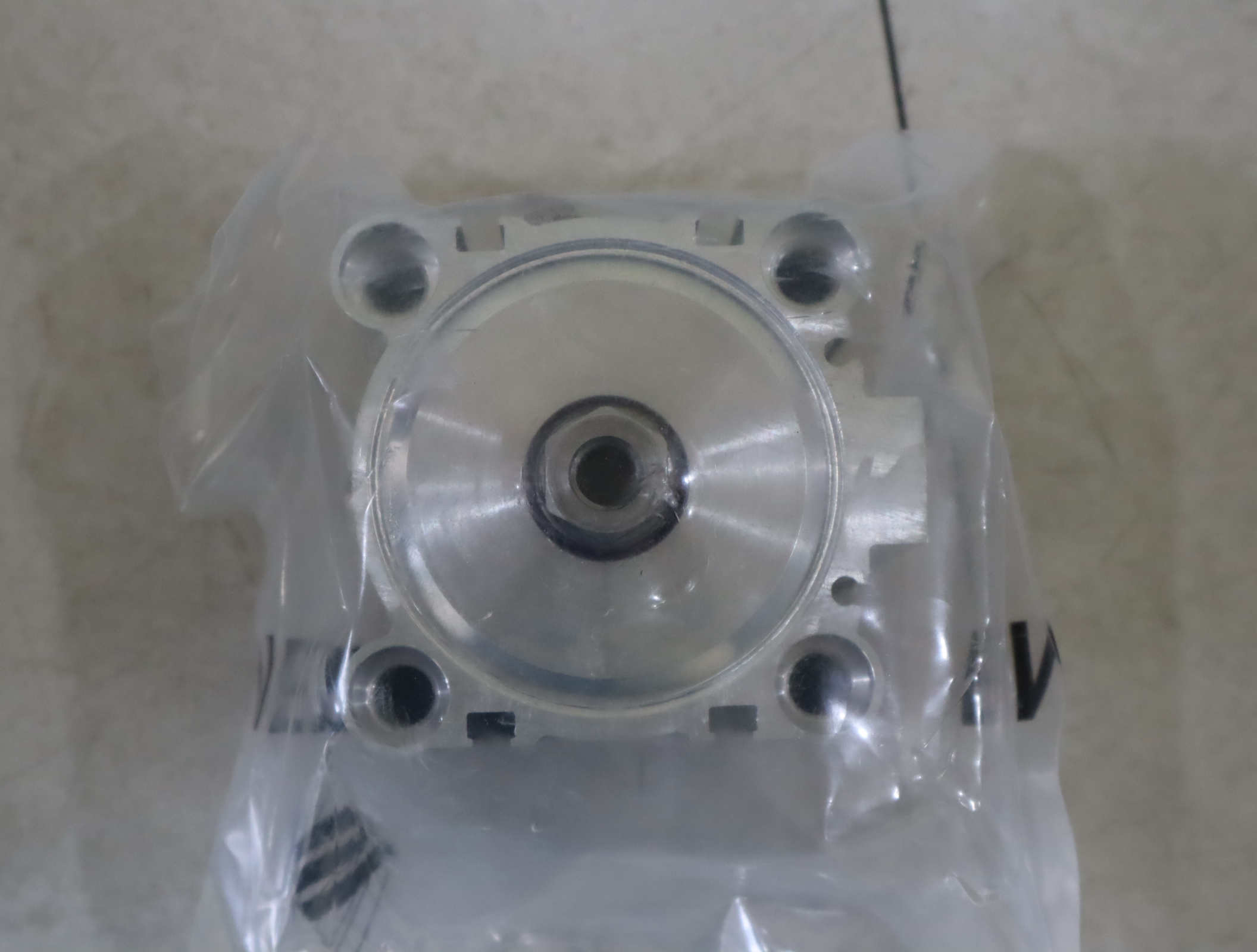 R480637886 SSI-DA-063-0020-9-02-2-0000 安沃驰AVENTICS 气缸