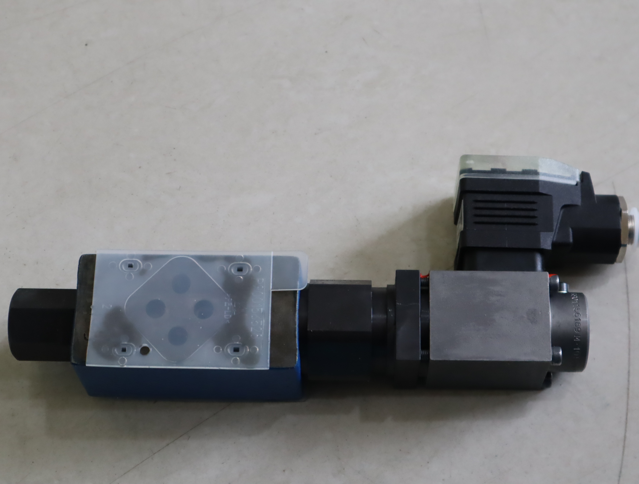 ZDREE6VP2-11/210MG24K24F1M R901344604 德国力士乐REXROTH比例阀