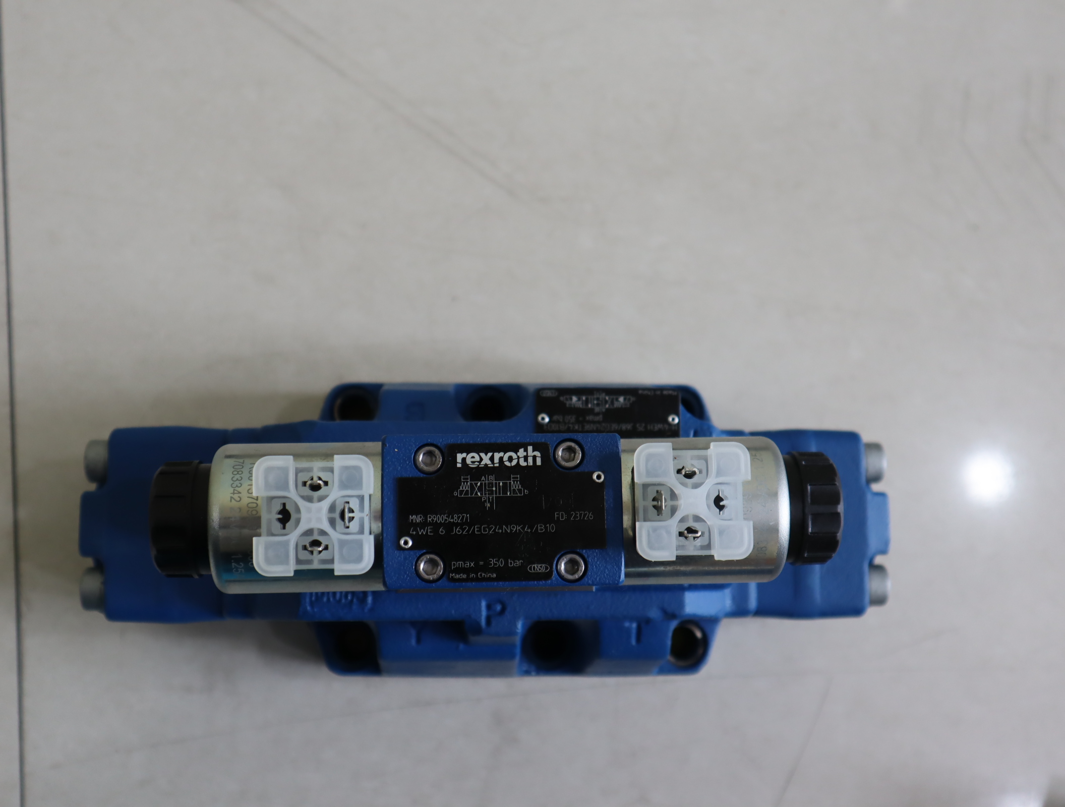 H-4WEH25J68/6EG24N9ETK4/B10D3 R900932940 力士乐REXROTH电液阀