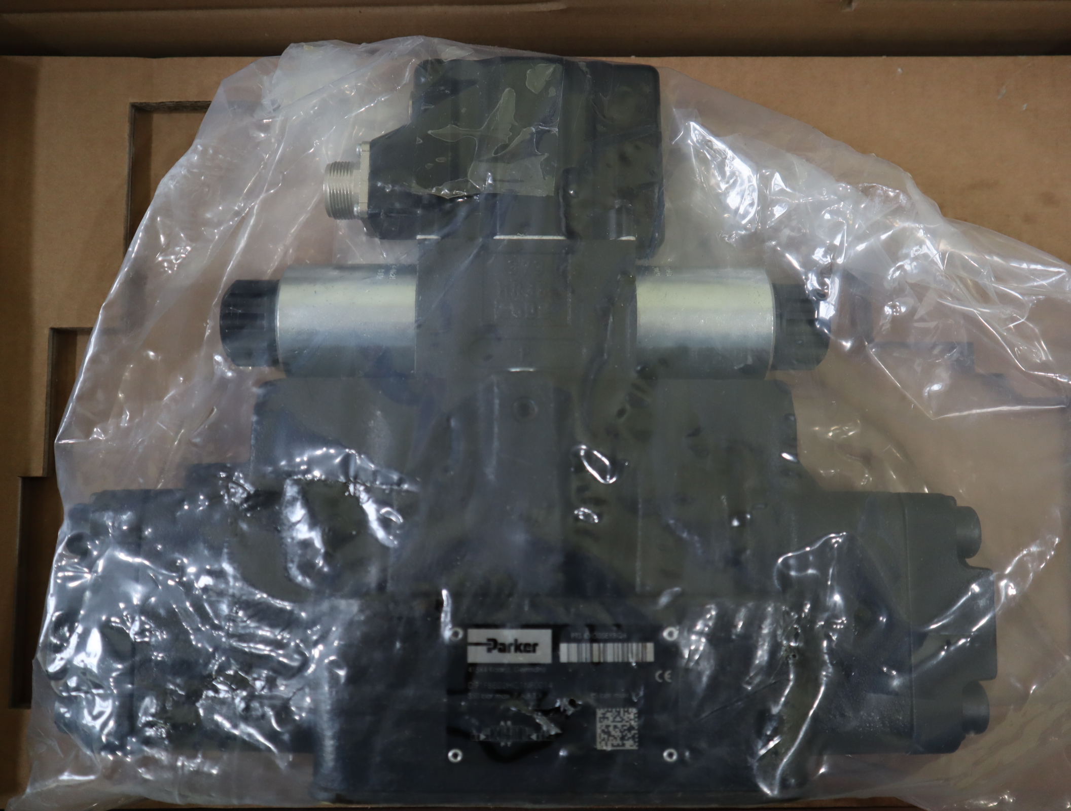 D91FBE02HC1NF0014 D1FVE02CC0NM0314 美国派克PARKER比例阀