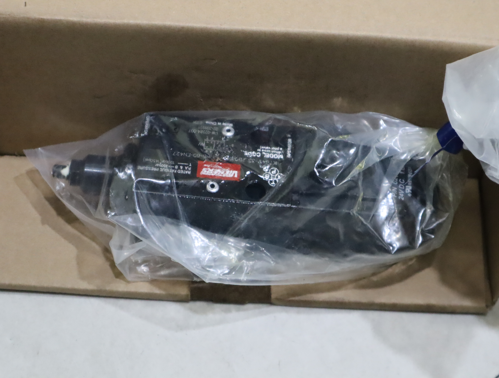 KTG4V 3S 2B08N M U1 H5 60 EN427 02-309221 威格士VICKERS 