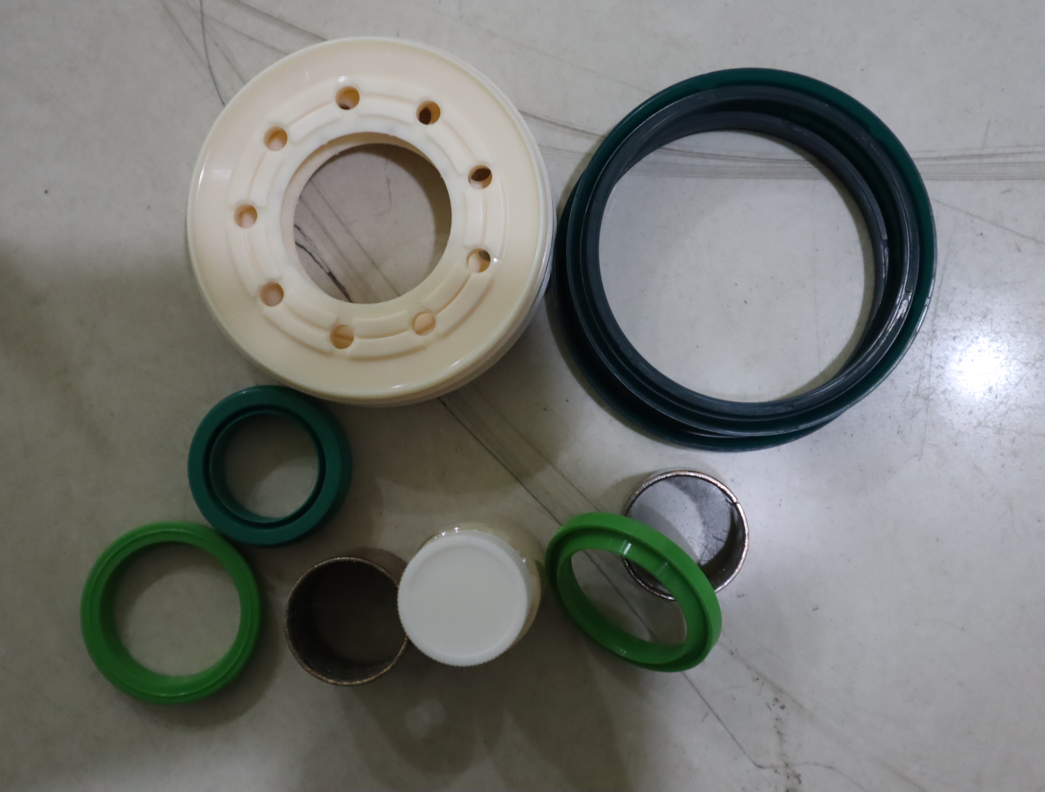 R413000902 0822124002 德国安沃驰AVENTICS 气缸气动阀气动元件