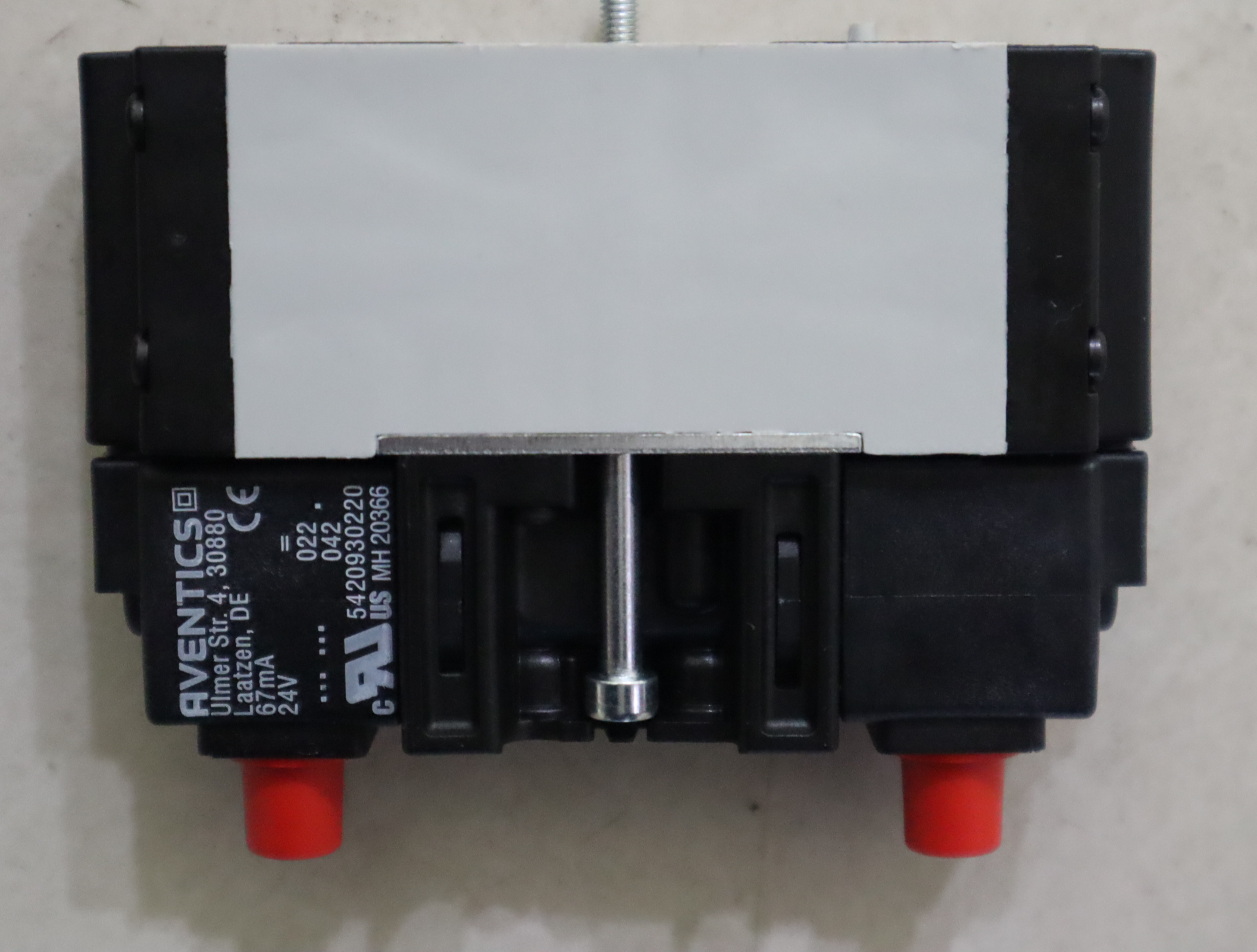 5420930220 5763520220 德国安沃驰AVENTICS 气缸气动阀气动元件