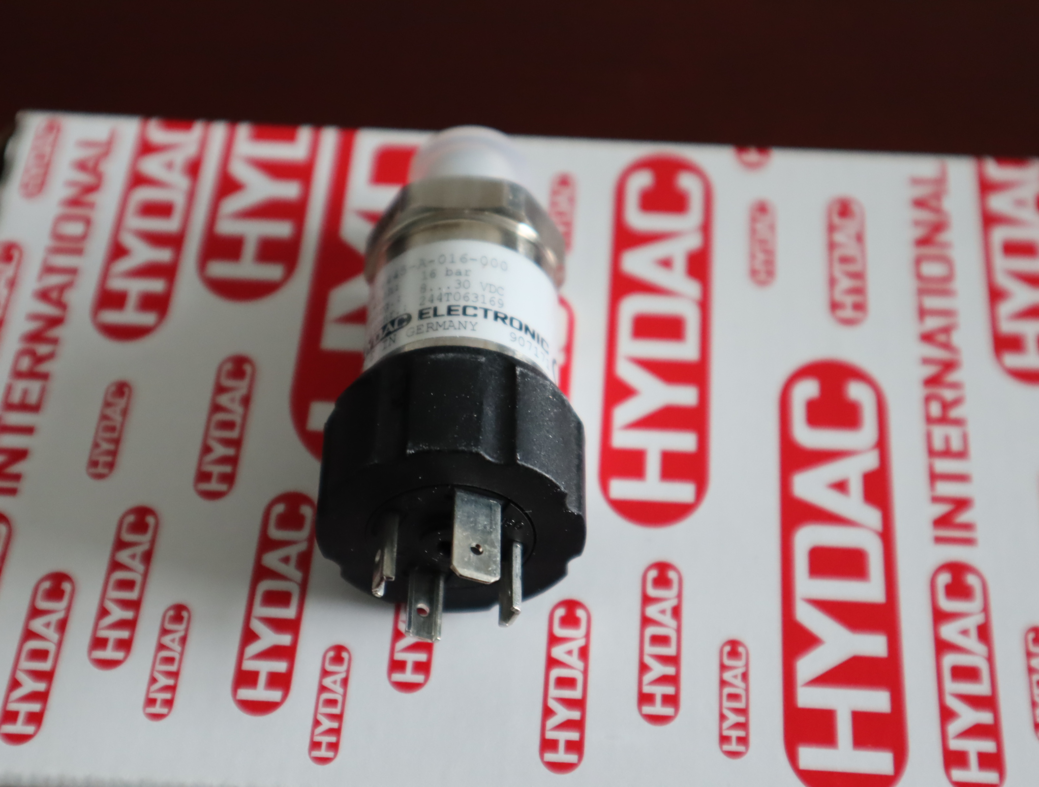 HDA4445-A-016-000 907171 贺德克HYDAC温度传感器