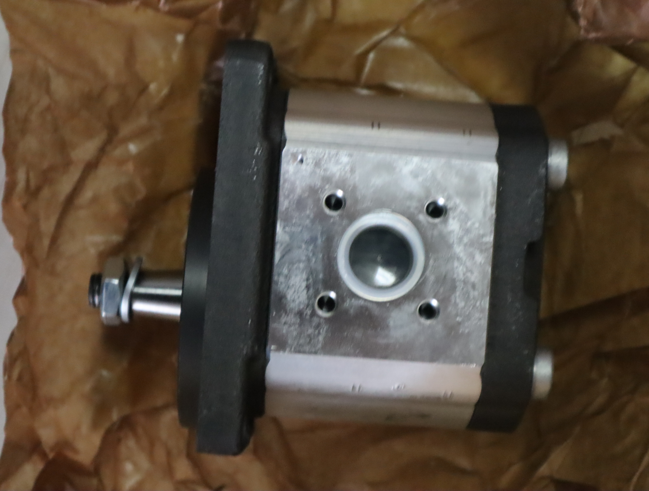 0510525018  AZPF-11-014RCB20MB 力士乐REXROTH齿轮泵