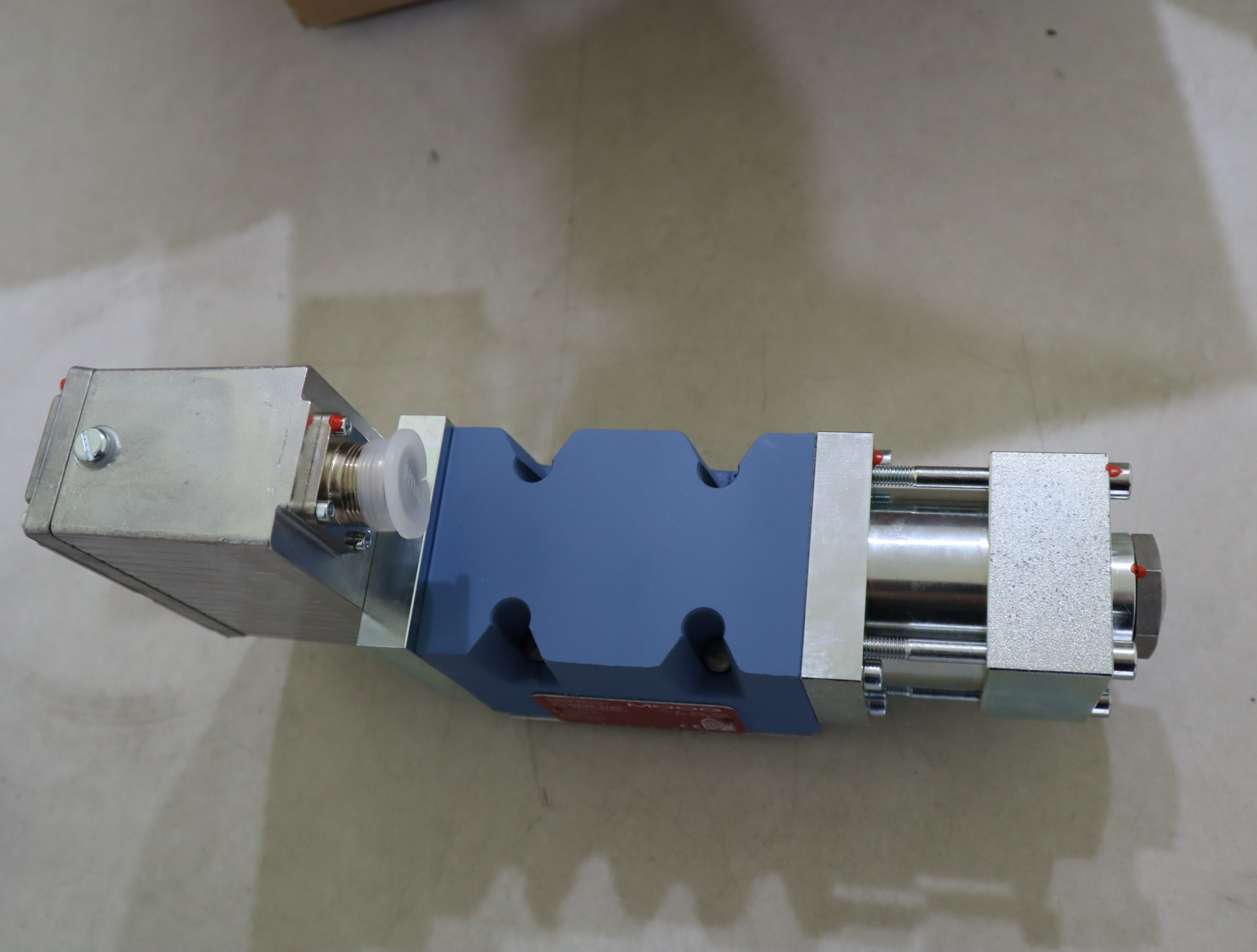 D634-319C R40KO2M0NSP2 美国穆格MOOG伺服阀